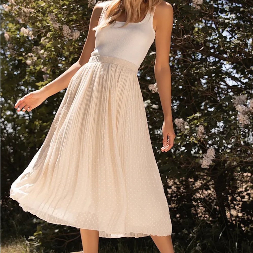 Lulu's Beige Pleated A-Line Skirt